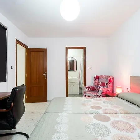 Holi-rent Albareda * Seville
