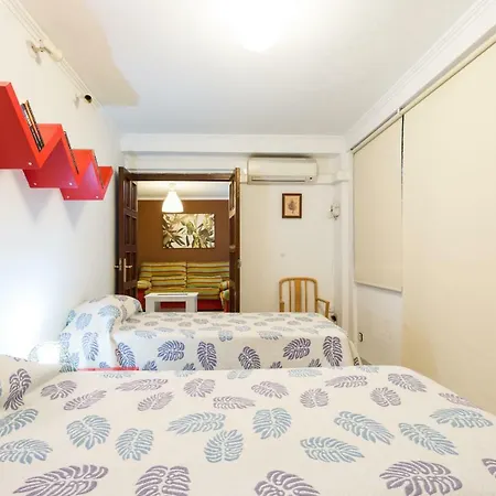 Apartment Holi-rent Albareda *