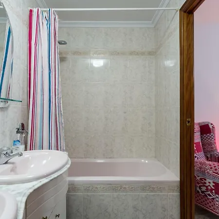 Holi-rent Albareda * Seville